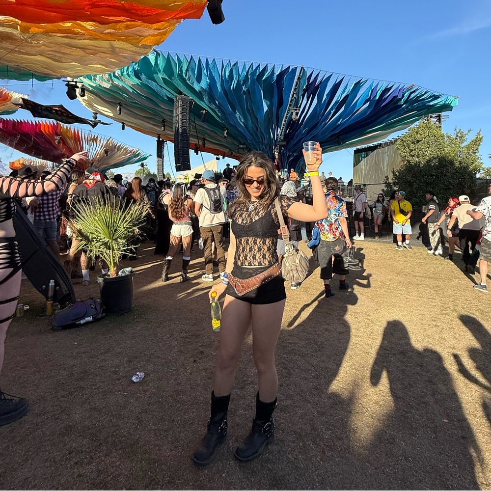 Meet your Posher, Salena